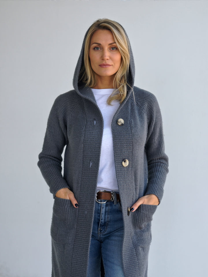 Yasmine – Lang strikket cardigan med hætte