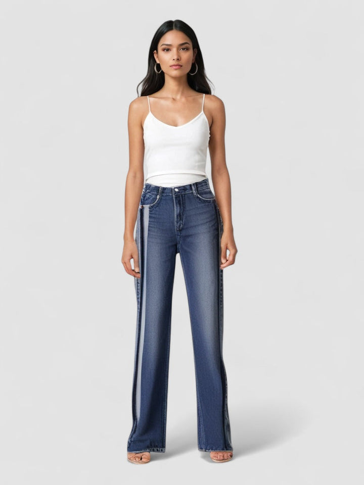 Saphira – Jeans med udvidede sider