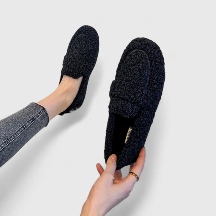 Solenne – Varme slippers med elegant design