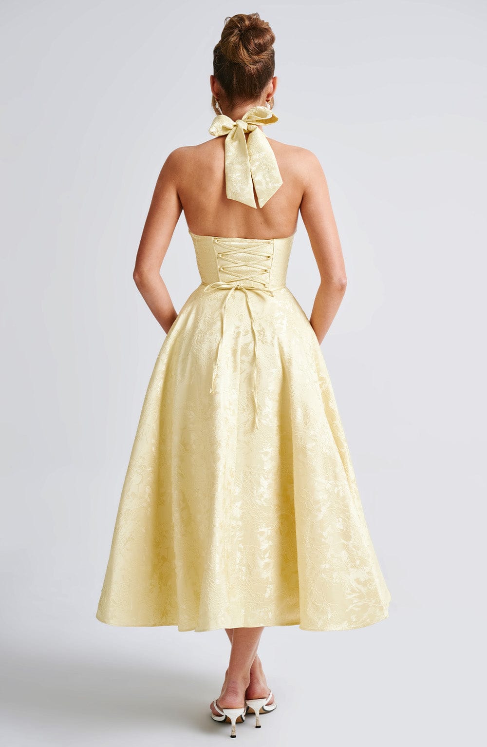 Catalina – Elegant romantisk midikjole