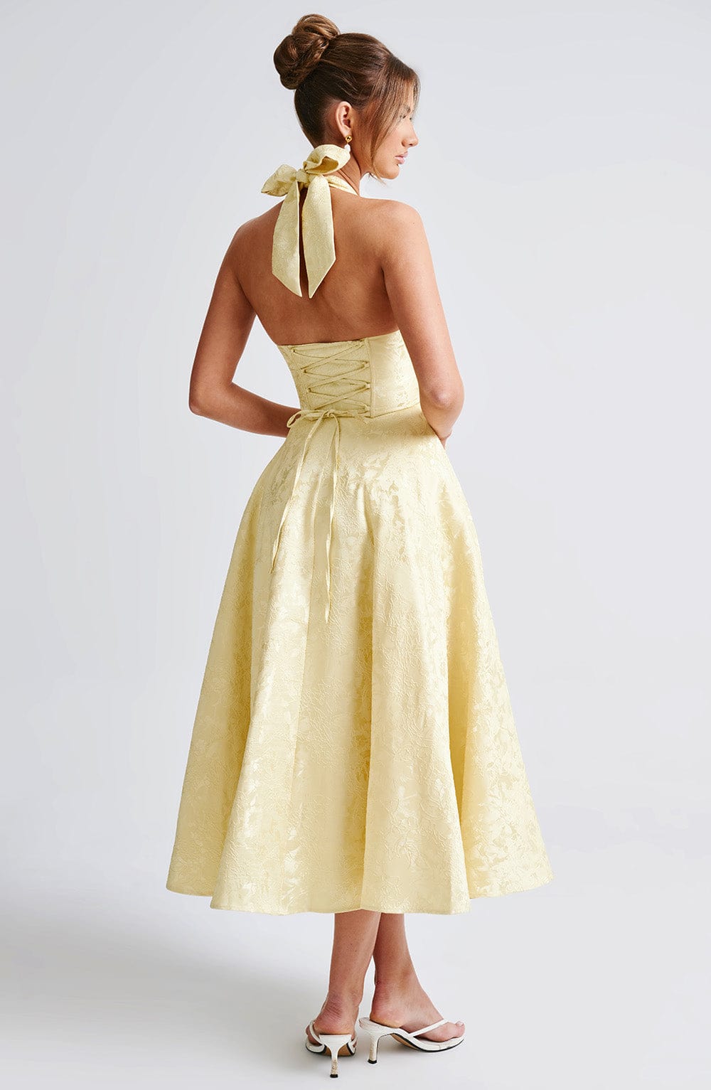 Catalina – Elegant romantisk midikjole