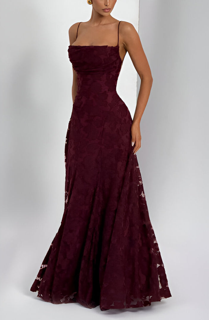 Francisa – Elegant blondekorset maxikjole