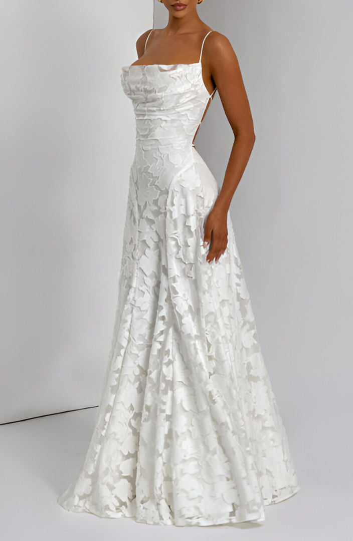 Francisa – Elegant blondekorset maxikjole