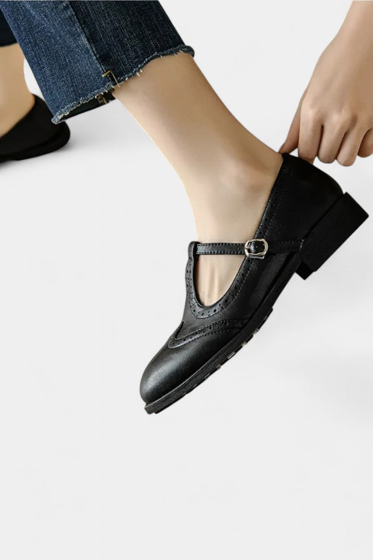 Elegante Mary Janes med T-spænde