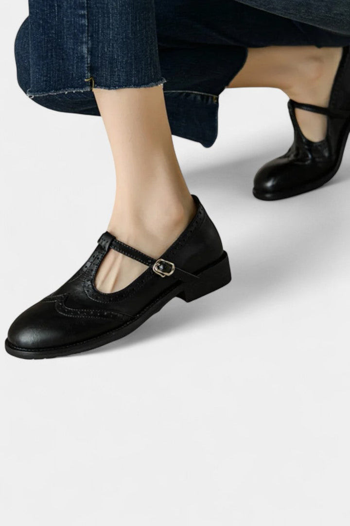 Elegante Mary Janes med T-spænde
