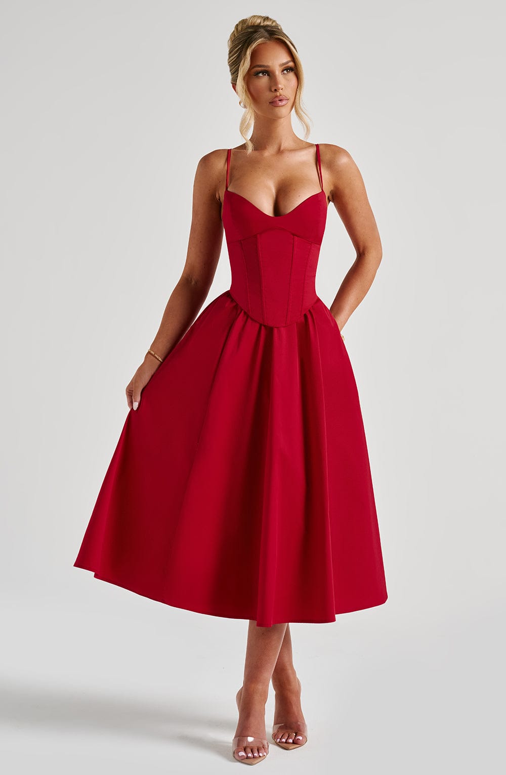 Grace – Elegant korset midikjole